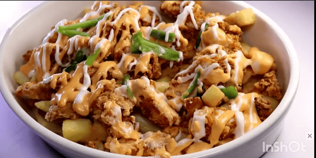 Chicken loaded fries
